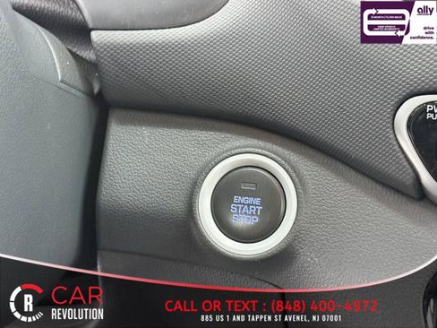 Used 2019 Hyundai Ioniq Plug-In Hybrid image 22