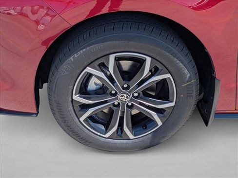 New 2026 Toyota Sienna Platinum AWD/4WD image 10