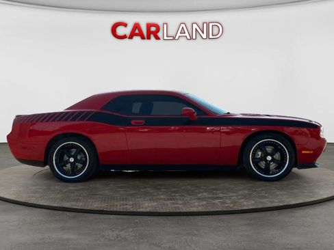 Used 2009 Dodge Challenger R/T RWD image 7