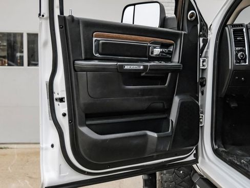 Used 2017 RAM 2500 Laramie w/ Sport Appearance Group AWD/4WD image 42