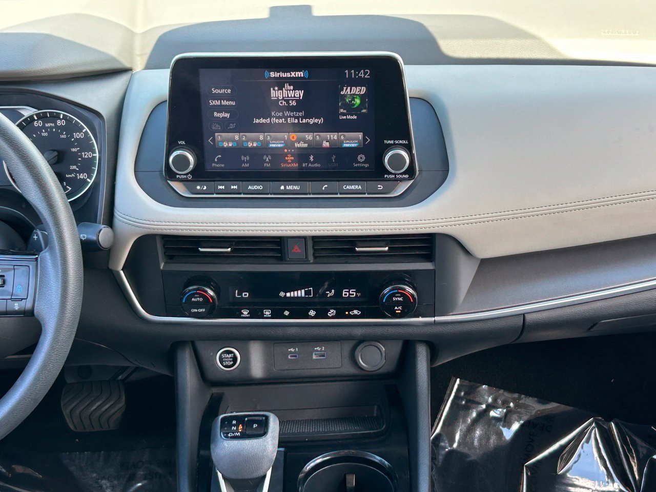 Certified 2023 Nissan Rogue SV FWD image 20