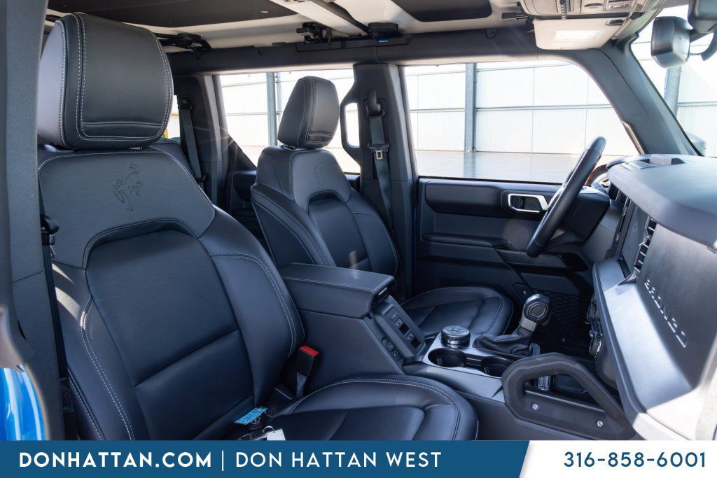 Used 2025 Ford Bronco Badlands AWD/4WD image 18