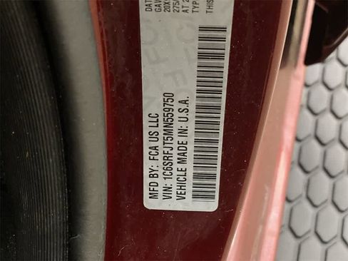 Used 2021 RAM 1500 Laramie image 29