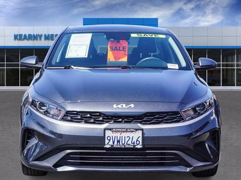 Used 2024 Kia Forte LXS FWD image 2