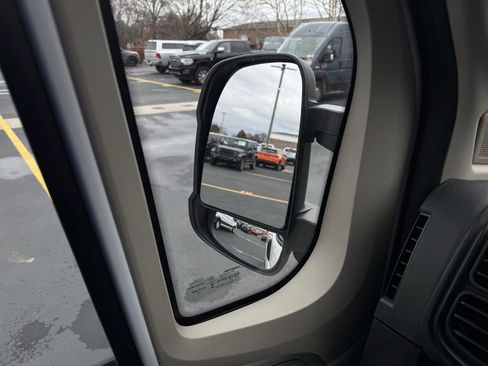 Used 2022 RAM ProMaster 2500 image 14