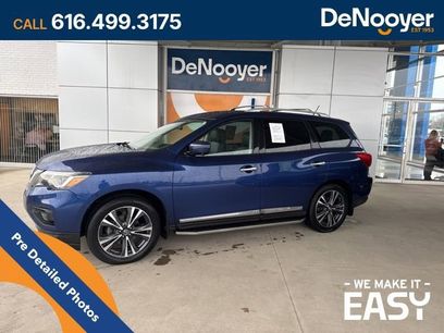 Used 2017 Nissan Pathfinder Platinum w/ Family Entertainment Package