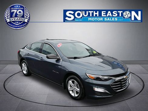 Used 2020 Chevrolet Malibu LS FWD image 2