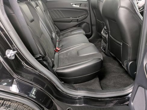 Used 2020 Ford Edge ST w/ Equipment Group 401A AWD/4WD image 27
