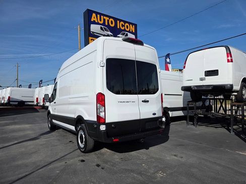 Used 2024 Ford Transit 250 148 High Roof RWD image 2