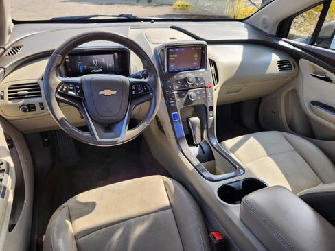 Used 2014 Chevrolet Volt Premium w/ Premium Trim Package image 18