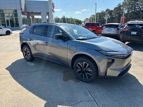 New 2026 Toyota bZ FWD image 9