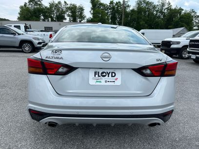 Used 2023 Nissan Altima 2.5 SV w/ SV Premium Package