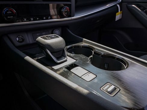 New 2026 Nissan Rogue SV FWD image 29