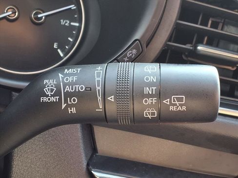 Certified 2023 MAZDA CX-30 AWD 2.5 S w/ Preferred Package image 18