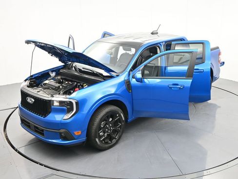 New 2025 Ford Maverick Lobo AWD/4WD image 32
