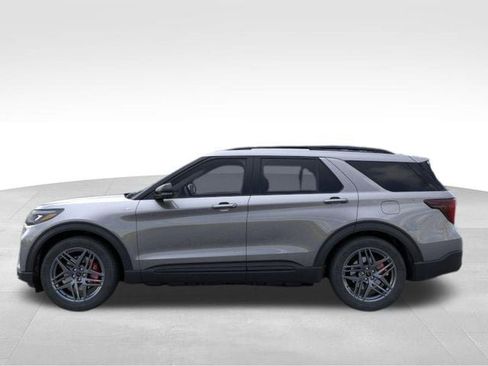 New 2026 Ford Explorer ST-Line image 3