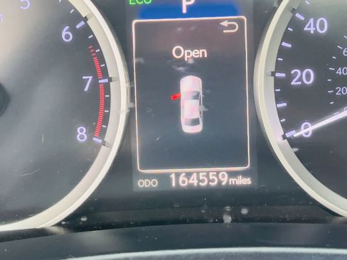 Used 2014 Lexus IS 350 AWD w/ Luxury Package w/Gray Wood image 27