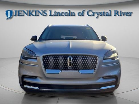 Used 2022 Lincoln Aviator Reserve w/ Elements Package Plus RWD image 2