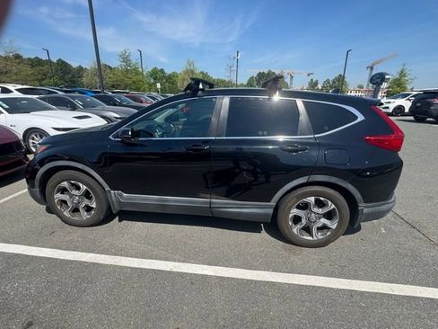 Used 2017 Honda CR-V EX image 2