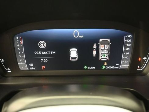 New 2026 Honda Pilot Touring image 7