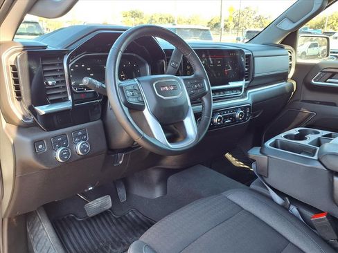 Used 2024 GMC Sierra 1500 SLE image 21