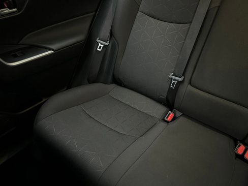 Used 2025 Toyota RAV4 XLE image 41