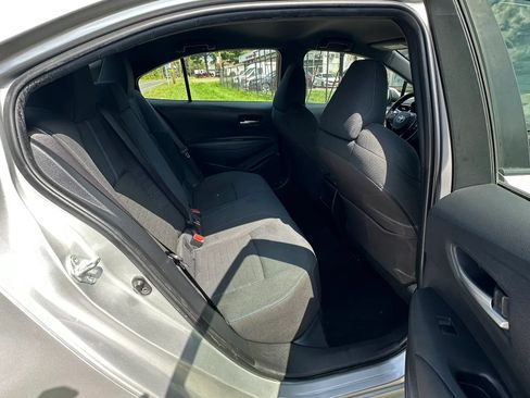 Used 2020 Toyota Corolla SE FWD image 27