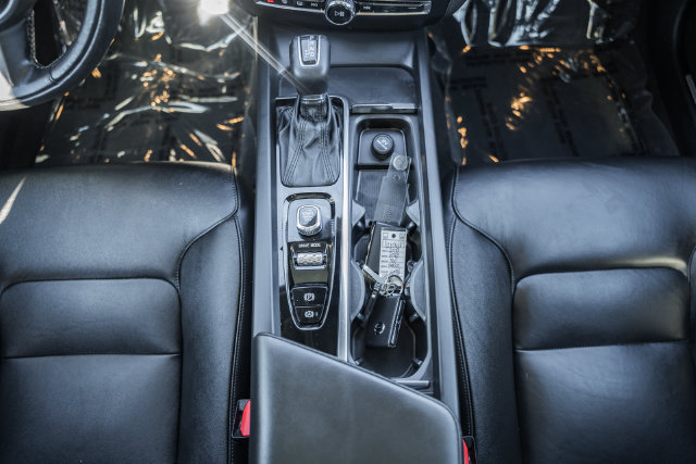 Used 2019 Volvo S60 T5 Momentum w/ Premium Package FWD image 26