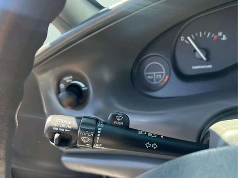 Used 2004 Buick Century Custom FWD image 27