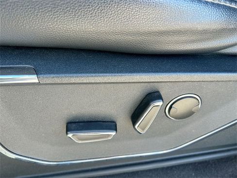 Used 2023 Ford F150 Lariat w/ Equipment Group 502A High image 16