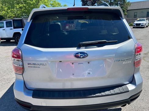 Used 2015 Subaru Forester 2.5i Limited AWD/4WD image 3