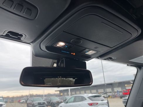 Used 2024 Ford Bronco Outer Banks image 18