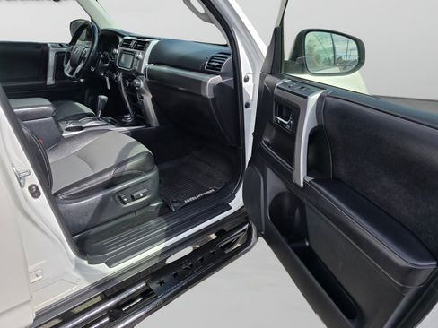 Used 2018 Toyota 4Runner SR5 Premium AWD/4WD image 25