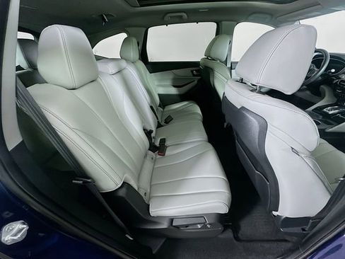 Used 2024 Acura MDX SH-AWD w/ Technology Package image 9