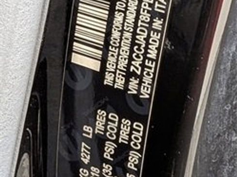 Used 2015 Jeep Renegade Limited image 30