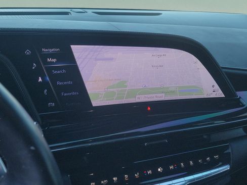 Used 2023 Cadillac Escalade V image 18