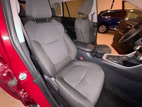 Certified 2025 Toyota RAV4 XLE AWD/4WD image 24