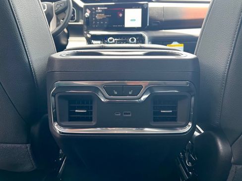 New 2026 GMC Sierra 1500 Denali w/ Denali Reserve Package AWD/4WD image 21