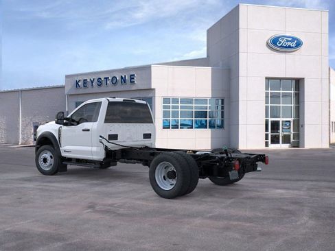 New 2026 Ford F550 4x4 Regular Cab Super Duty image 4