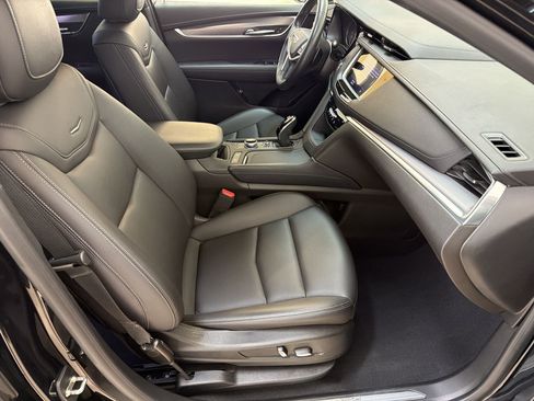 Certified 2023 Cadillac XT5 Luxury AWD/4WD image 22