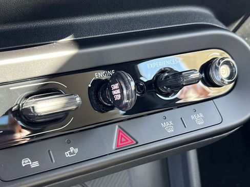 New 2026 MINI Cooper 2-Door Hardtop image 31