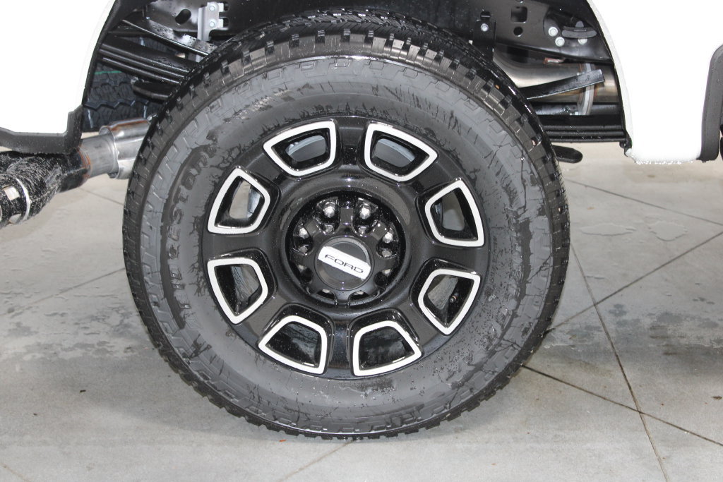 New 2026 Ford F250 Platinum AWD/4WD image 18