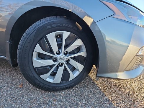 Used 2022 Nissan Altima 2.5 S image 22