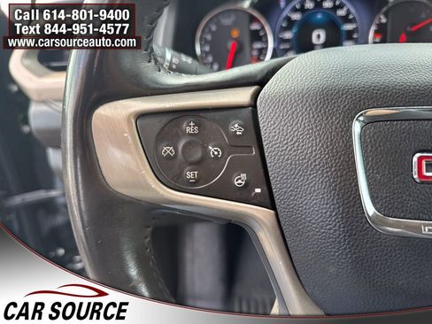 Used 2017 GMC Acadia Denali image 22