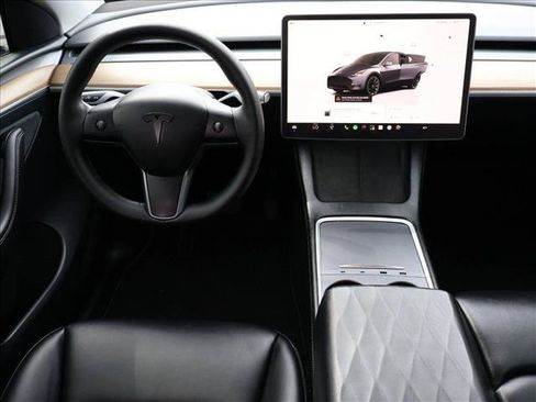 Used 2023 Tesla Model Y Long Range AWD/4WD image 22