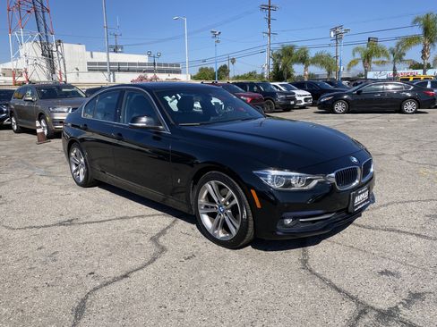 Used 2018 BMW 330e RWD image 6