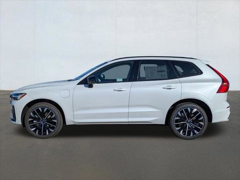 New 2026 Volvo XC60 T8 Ultra w/ Protection Package Premier AWD/4WD image 3