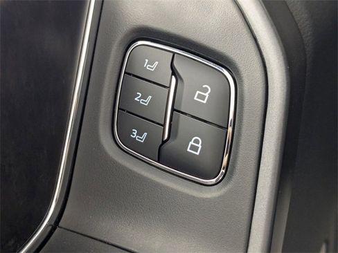 Used 2024 Ford F250 Lariat w/ Sport Appearance Package image 11