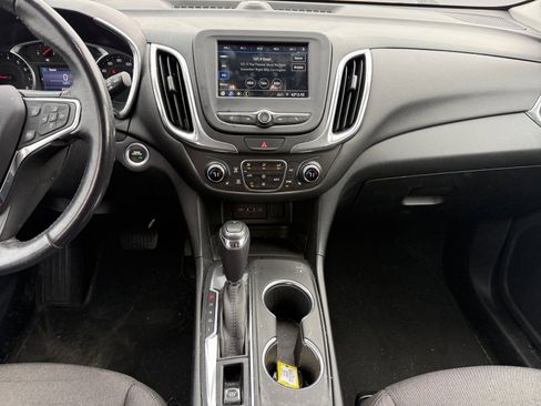 Used 2019 Chevrolet Equinox LT image 11