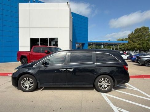 Used 2011 Honda Odyssey EX-L image 8